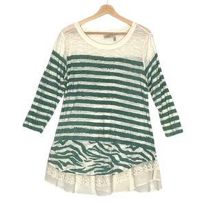 LOGO by Lori Goldstein Cream Green Striped Top Lace Trim Ruffle Hem Size Large